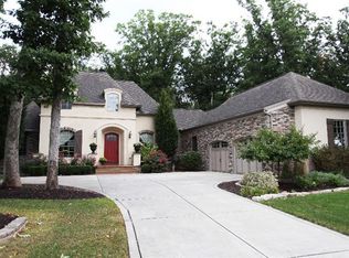 681 Quinlan Ct, Crown Point, IN 46307