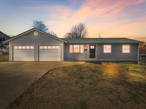 615 N School St, Desloge, MO 63601