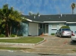 8111 Taylor Dr, Huntington Beach, CA 92646