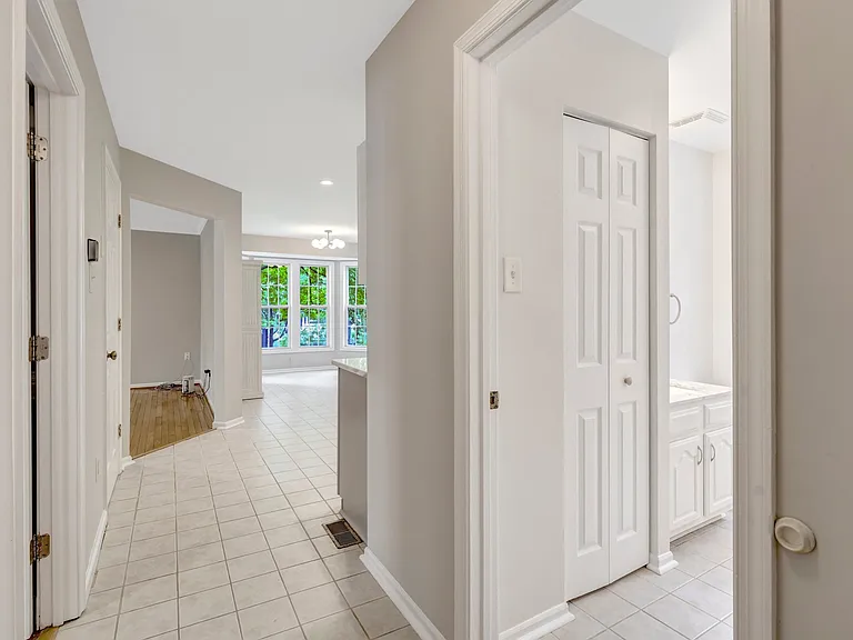 10929 Park Rd — Photo 19