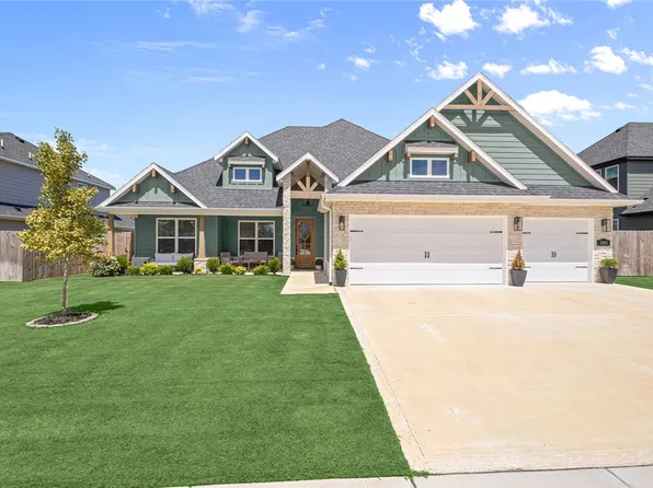 1140 Red Maple St, Centerton, AR 72719