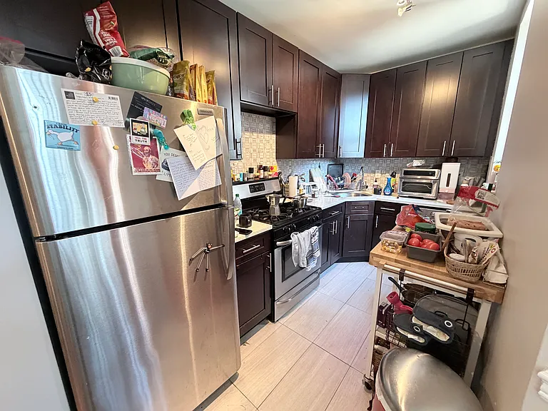 654 Saint Marks Ave #3C — Photo 1