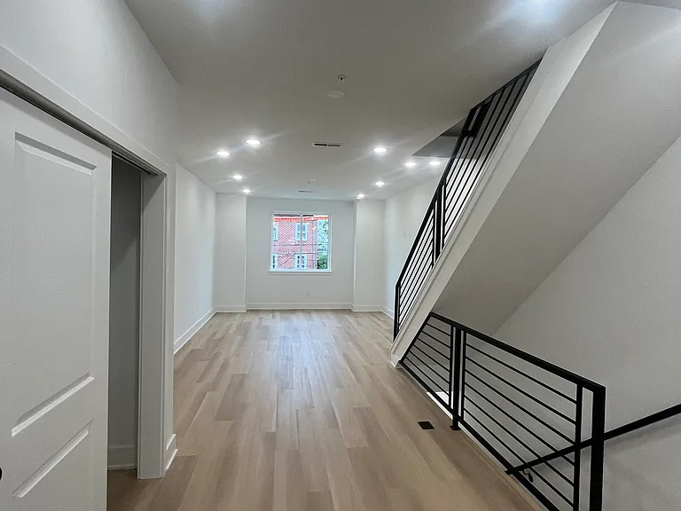 2156 N 5th St #2 — Photo 9
