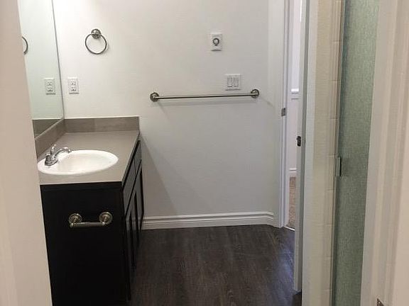 Upstairs Bath
