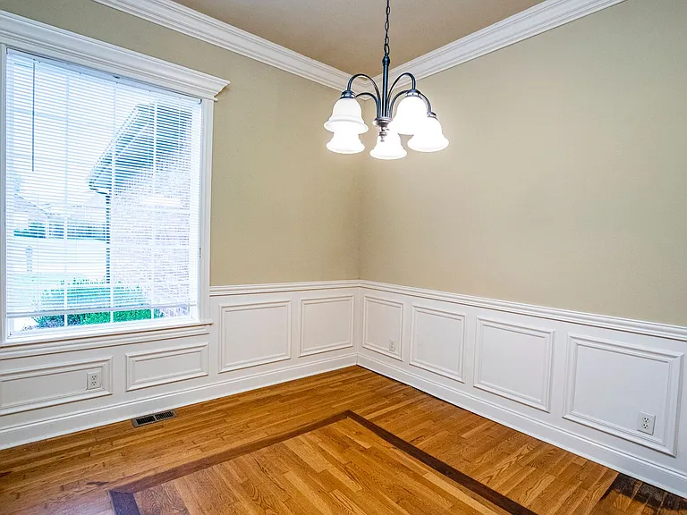605 Tunbridge Dr — Photo 8
