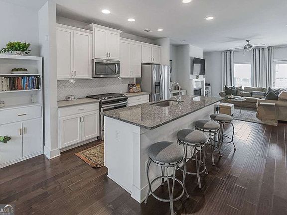 3rd image of 2170 Wiggins Walk