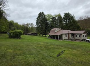 733 W Creek Rd, Saint Marys, PA 15857