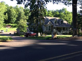 1470 Chinquapin Rd, Holland, PA 18966