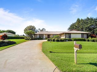 2050 SE Isabell Rd, Port Saint Lucie, FL 34952