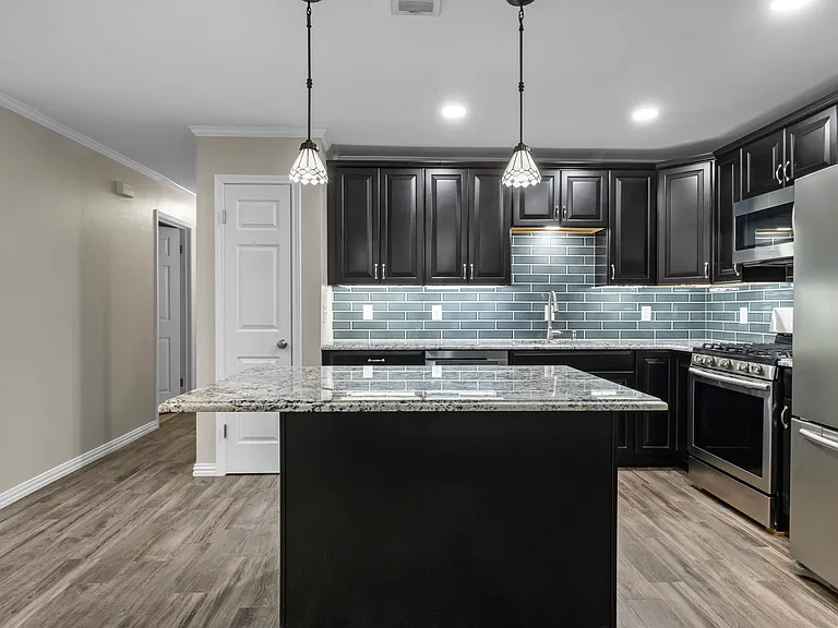 812 E Glendale St — Photo 12