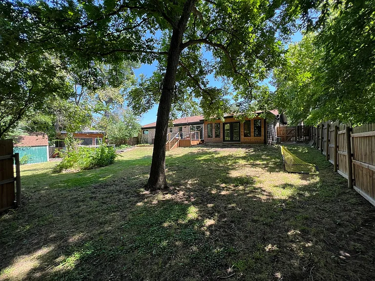1200 Somerset Ave — Photo 31