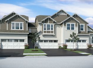 513 Pershing Ct, Inverness, IL 60010