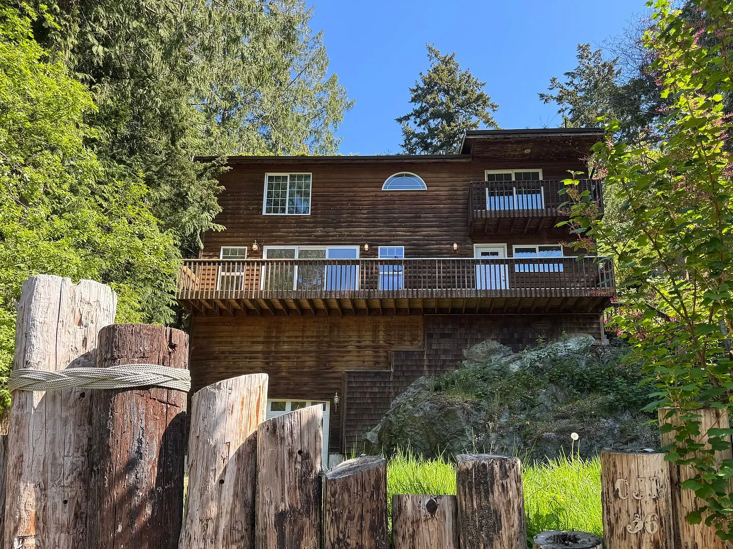 Guemes Island 3 Bed, 2.5 Bath with Partial View — Photo 3
