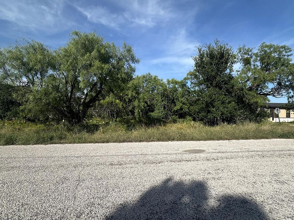 1st image of LT 852 & 853 Melba Lane