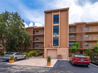 7210 Lake Circle Dr APT 204, Margate, FL 33063