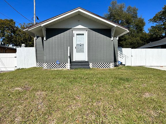 2nd image of 506 E Lake Ave