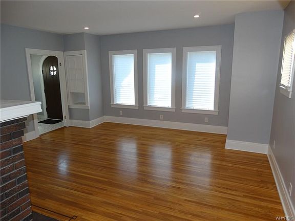 5th image of 346 Euclid Ave