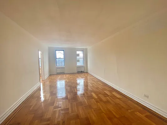 Rented by S&M Associates Realty LLC | media 10