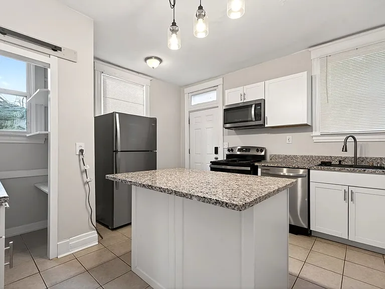 1407 W North Bend Rd — Photo 14