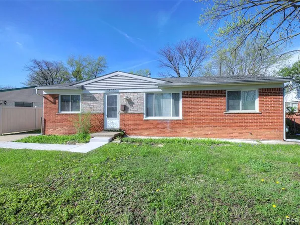 35030 Michelle Dr, Romulus, MI 48174