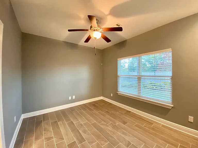 5468 Dallas Ct — Photo 14