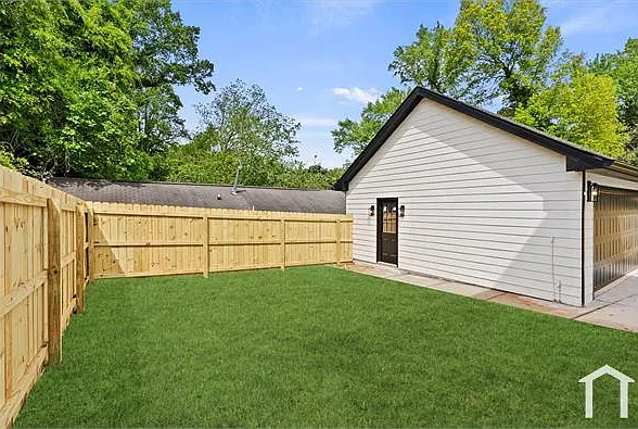 1355 Boulevard Lorraine SW — Photo 12