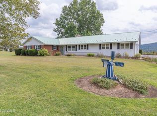 366 Southview Dr, Elysburg, PA 17824