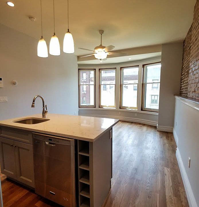 1st image of 1249 Pacific St APT 4F