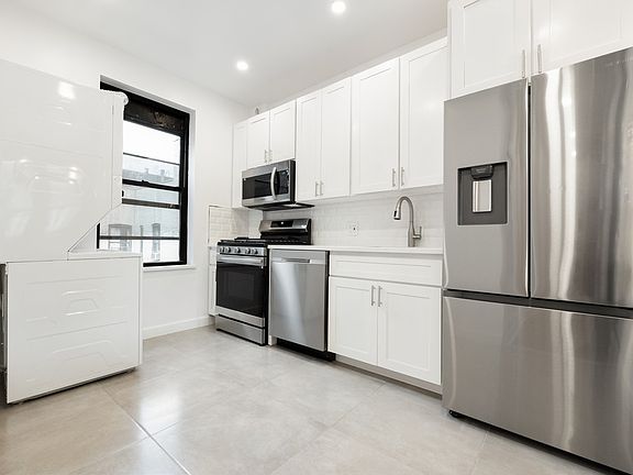2nd image of 706 W 180th St APT 43