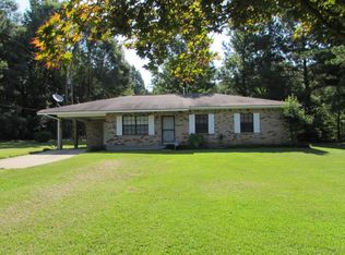 862 Improve Rd, Sumrall, MS 39482