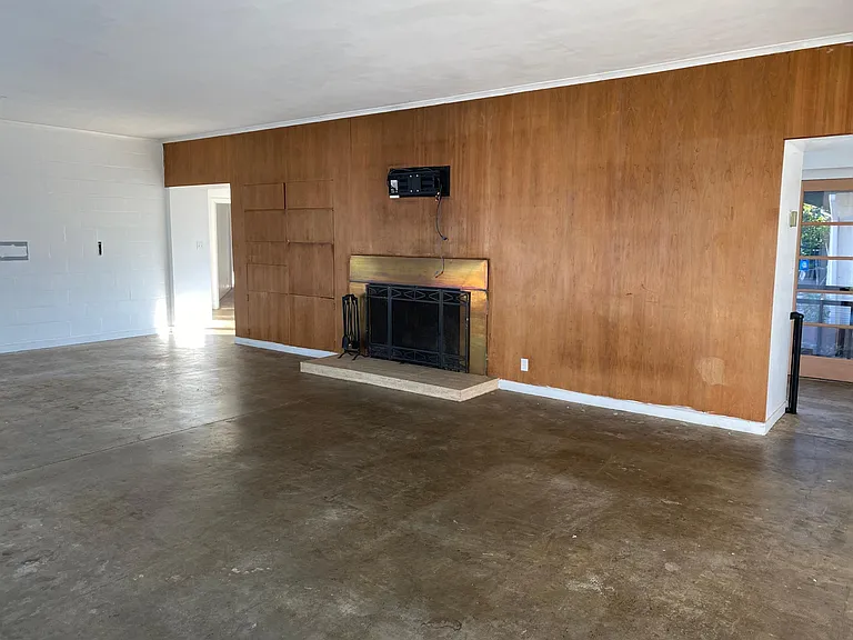 100 Rincon Way — Photo 3