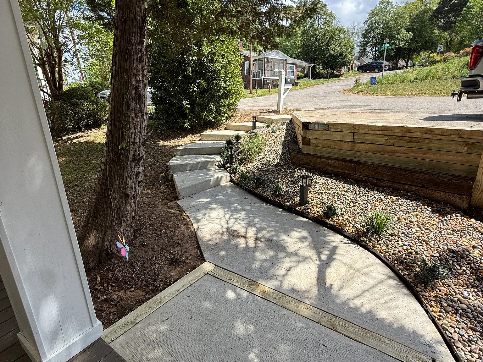4 bed, 1225 sqft, $2,400 — Photo 2