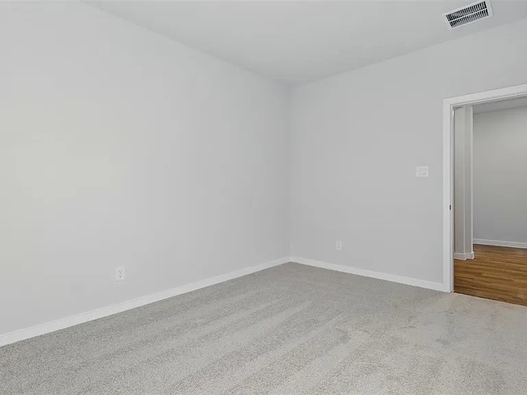 25187 Leather Leaf Ct — Photo 9