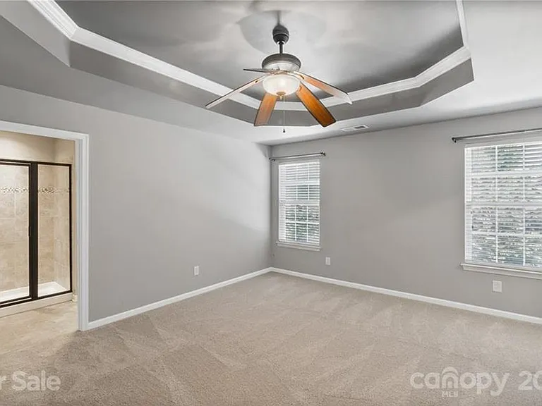 9435 Alice McGinn Dr — Photo 3