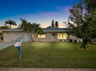 1009 Pineview Ave, Clearwater, FL 33756