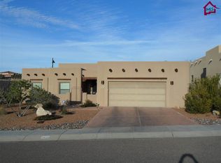 3555 Midnight Ridge Dr, Las Cruces, NM 88011