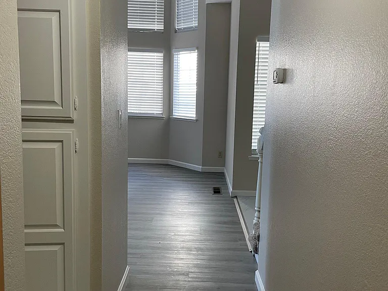 165 Doe Ct — Photo 10