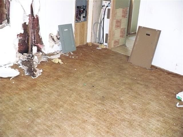2nd image of 1801 Hammonds Creek Rd