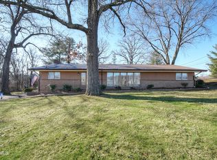 2311 Knob Creek Rd, Johnson City, TN 37604