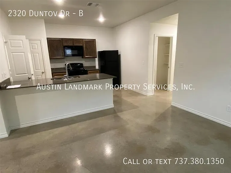 2320 Duntov Dr #B — Photo 4