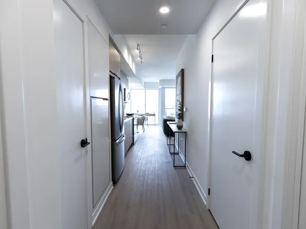 17645 Yonge Street Newmarket, 17645 Yonge St, Newmarket, ON L3Y 5H6