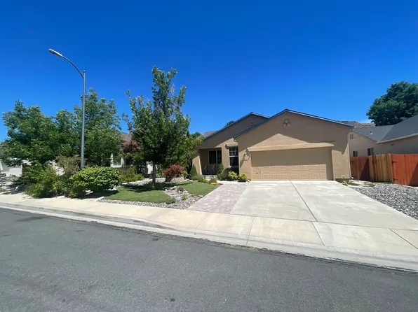 3944 Cloverbrook Dr, Sparks, NV 89436