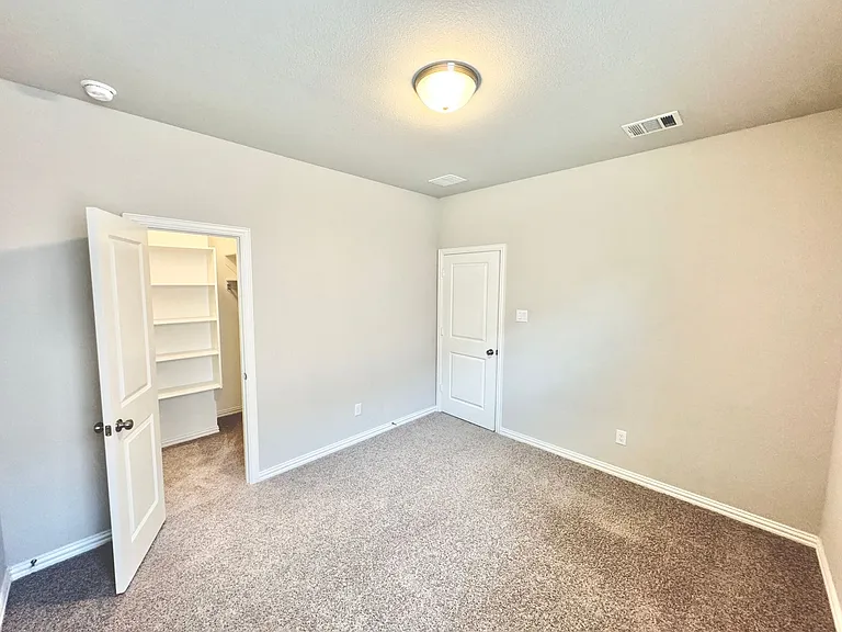 809 Uplands Dr — Photo 44