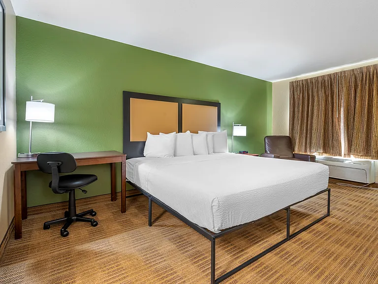 Studio Suite - 1 King Bed