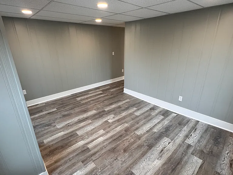 350 W Main St — Photo 8