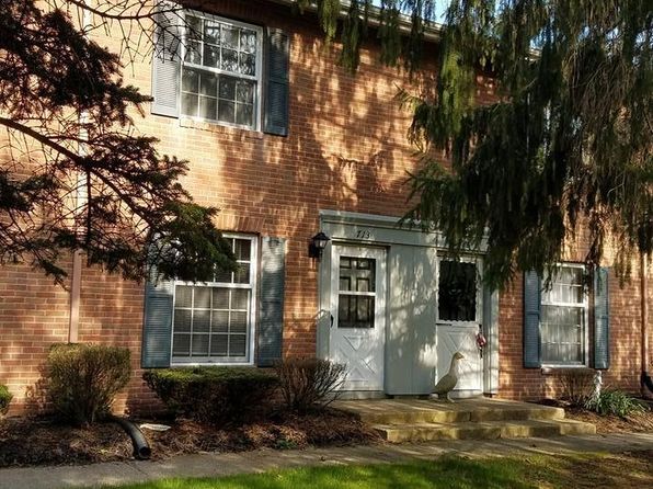 713 Lakeview Dr