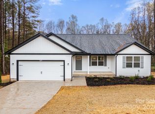 2177 Mintew Cir, Lincolnton, NC 28092