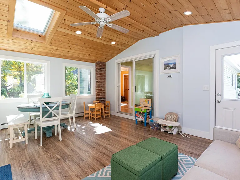 50 Swett Ave — Photo 12