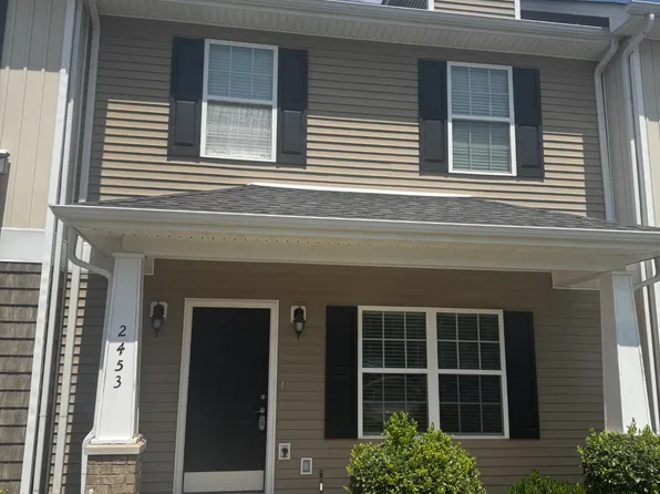 2453 New Holland Cir, Murfreesboro, TN 37128