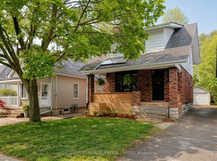 94 Briscoe St E, London, ON N6C 1X2